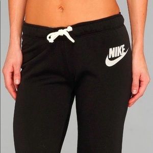 Nike sweatpants